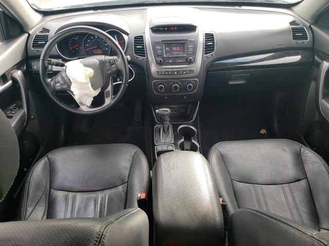 Photo 8 from auction – 2015 KIA SORENTO LX with VIN 5XYKT3A67FG631755
