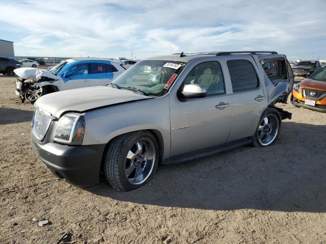 GMC YUKON 2007 with VIN 1GKFC13087J137991 - Photo from auction