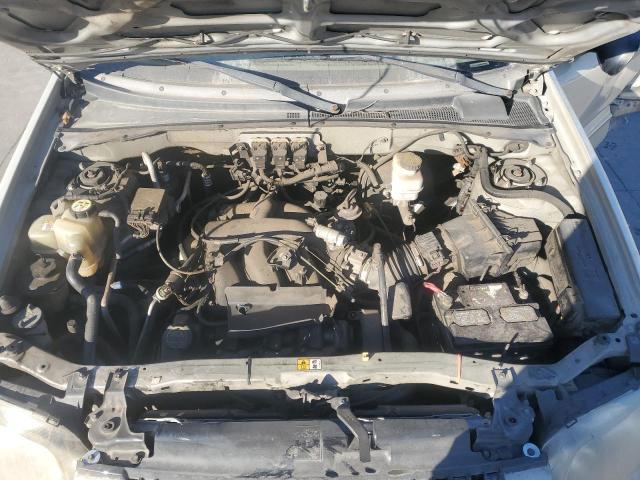 Photo 12 from auction – 2005 FORD ESCAPE LIM with VIN 1FMYU041X5KA46422