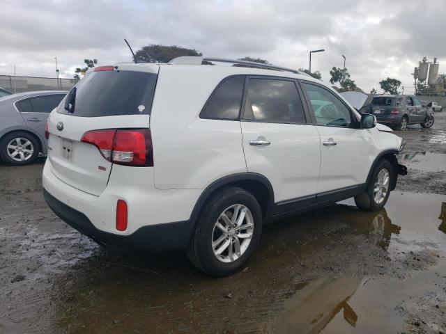 Photo 3 from auction – 2015 KIA SORENTO LX with VIN 5XYKT3A67FG631755