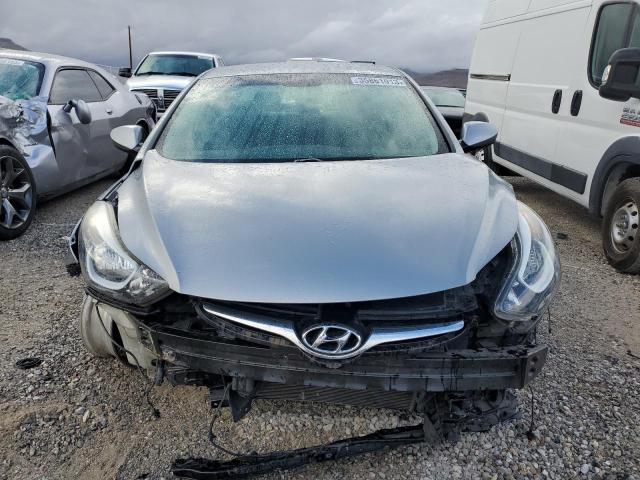 Photo 5 from auction – 2016 HYUNDAI ELANTRA SE with VIN KMHDH4AE4GU535083