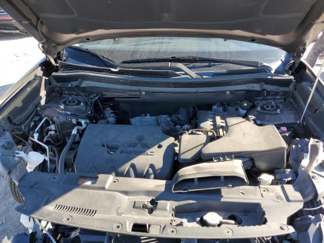 Photo 12 from auction – 2017 MITSUBISHI OUTLANDER with VIN JA4AD3A30HZ066584