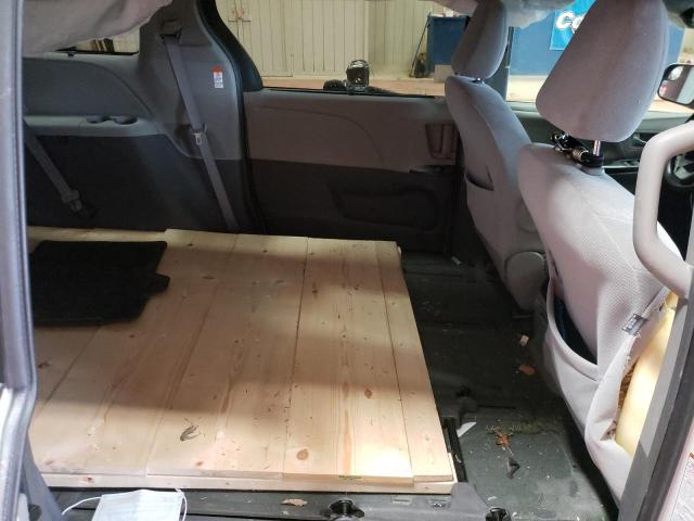 Photo 11 from auction – 2016 TOYOTA SIENNA LE with VIN 5TDJK3DC6GS139917