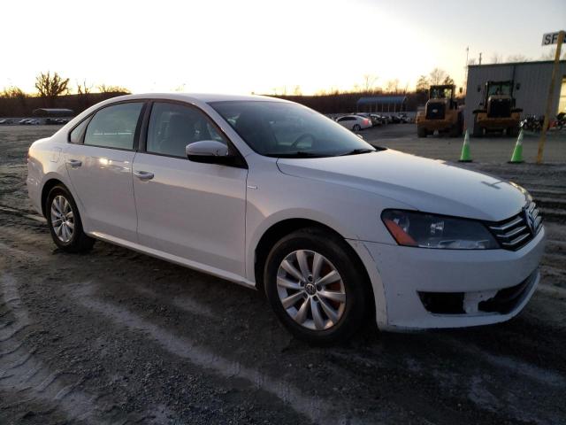 Photo 4 from auction – 2014 VOLKSWAGEN PASSAT with VIN 1VWAT7A33EC065957