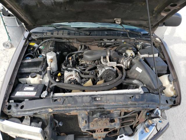 صورة رقم 12 من المزاد - 2000 CHEVROLET BLAZER مع VIN 1GNCS13W7Y2246189