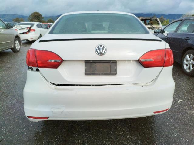 Photo 6 from auction – 2011 VOLKSWAGEN JETTA BASE with VIN 3VW1K7AJ7BM049692