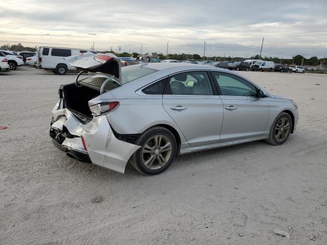 Photo 3 from auction – 2019 HYUNDAI SONATA LIM with VIN 5NPE34AF5KH793907