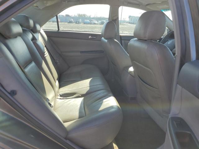 Photo 10 from auction – 2005 TOYOTA CAMRY LE with VIN 4T1BE32K85U981474