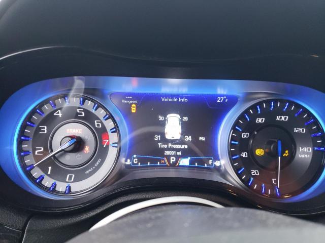 Photo 9 from auction – 2018 CHRYSLER 300 S with VIN 2C3CCAGG8JH326143
