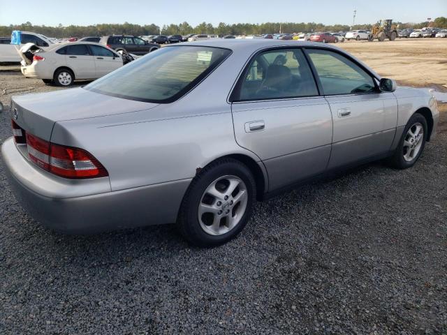 Photo 3 from auction – 2001 LEXUS ES 300 with VIN JT8BF28G810332658