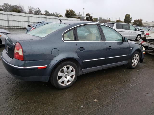 Photo 3 from auction – 2001 VOLKSWAGEN PASSAT GLX with VIN WVWRH63B51P143034