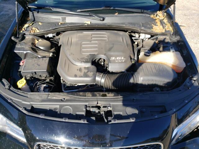 Photo 11 from auction – 2016 CHRYSLER 300C with VIN 2C3CCAEG3GH351172