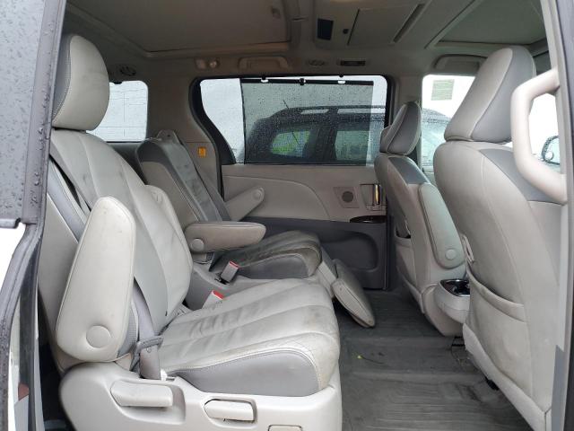 Photo 11 from auction – 2011 TOYOTA SIENNA XLE with VIN 5TDDK3DC9BS012441