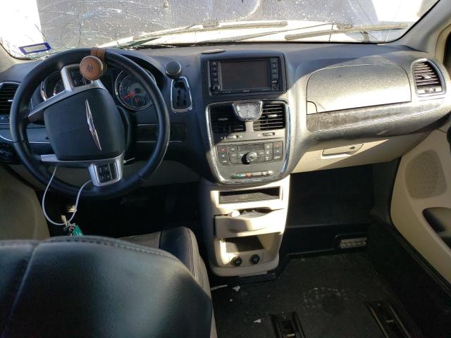 Photo 8 from auction – 2013 CHRYSLER TOWN & COU with VIN 2C4RC1BG5DR632471