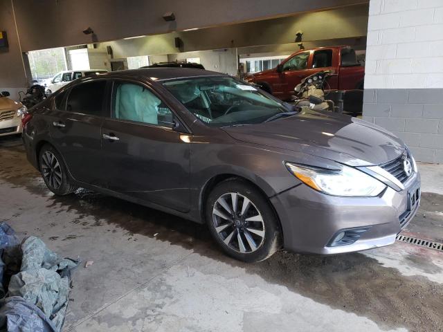 Photo 4 from auction – 2017 NISSAN ALTIMA 2.5 with VIN 1N4AL3AP2HC170904