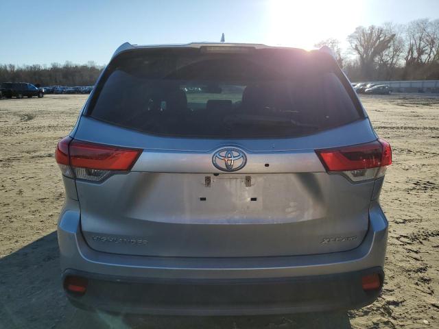Photo 6 from auction – 2019 TOYOTA HIGHLANDER with VIN 5TDJZRFH9KS589111