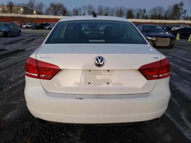 Photo 6 from auction – 2014 VOLKSWAGEN PASSAT with VIN 1VWAT7A33EC065957