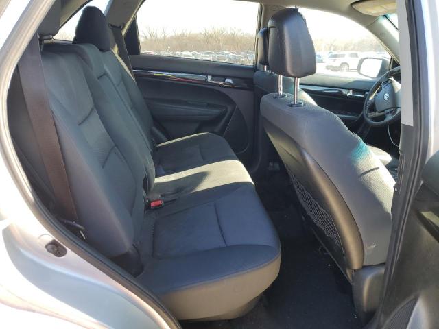 Photo 11 from auction – 2013 KIA SORENTO LX with VIN 5XYKT4A10DG325844