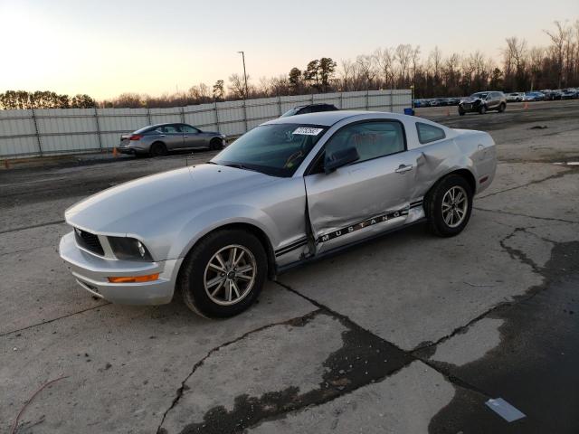 2005 Ford Mustang