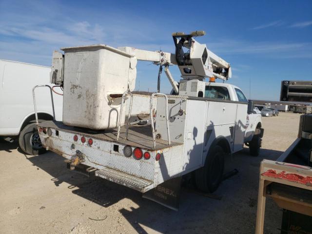 Photo 3 from auction – 2011 FORD F550 SUPER with VIN 1FDUF5GT0BEA09084
