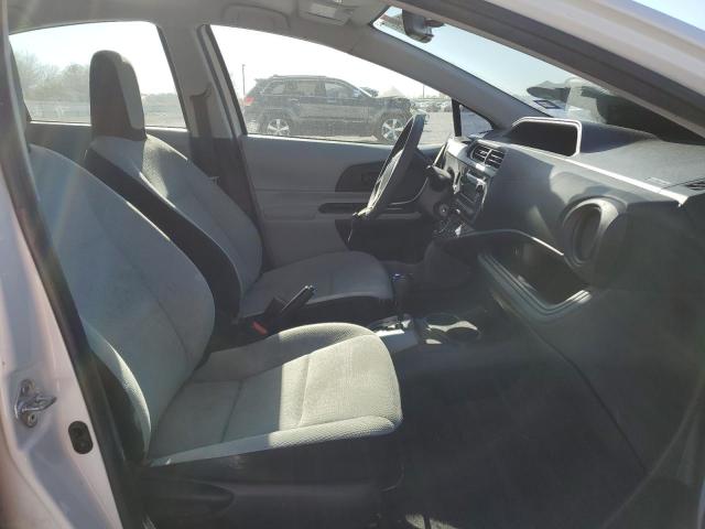 Photo 7 from auction – 2013 TOYOTA PRIUS C with VIN JTDKDTB39D1057433