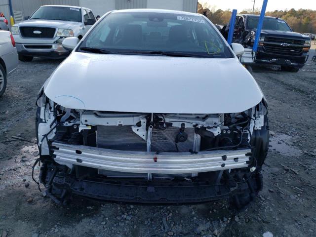 Photo 5 from auction – 2022 TOYOTA COROLLA LE with VIN 5YFEPMAE1NP371569