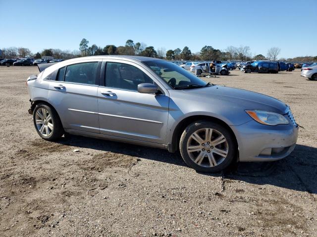 Photo 4 from auction – 2013 CHRYSLER 200 TOURIN with VIN 1C3CCBBB3DN639176