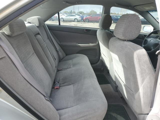 Photo 10 from auction – 2002 TOYOTA CAMRY LE with VIN JTDBE32K820121095