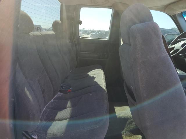 Photo 10 from auction – 2004 CHEVROLET SILVERADO with VIN 2GCEC19TX41277670
