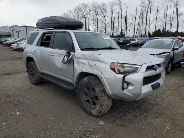 Photo 4 from auction – 2016 TOYOTA 4RUNNER SR with VIN JTEBU5JR4G5393405