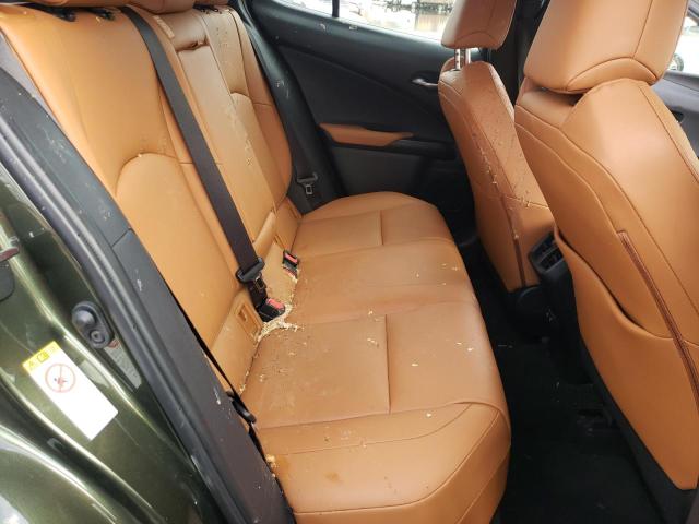 Photo 11 from auction – 2019 LEXUS UX 200 with VIN JTHY3JBH5K2016493