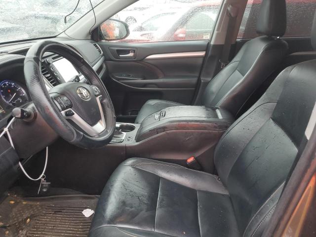 Photo 7 from auction – 2018 TOYOTA HIGHLANDER with VIN 5TDJZRFH0JS857803