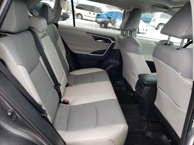 Photo 11 from auction – 2019 TOYOTA RAV4 XLE P with VIN 2T3A1RFVXKW019968
