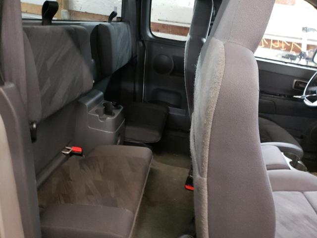 Photo 10 from auction – 2004 CHEVROLET COLORADO with VIN 1GCDT196X48133619