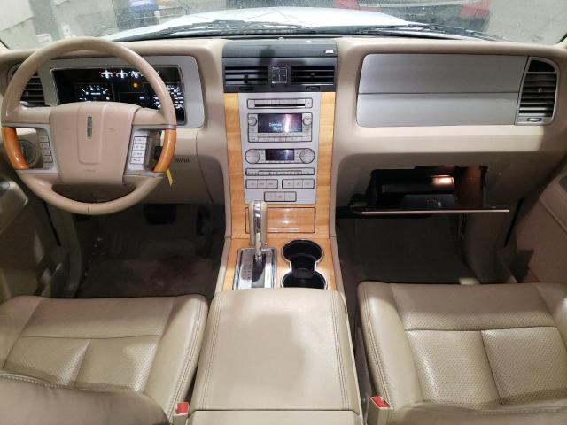 Photo 8 from auction – 2009 LINCOLN NAVIGATOR with VIN 5LMFU28589LJ01155