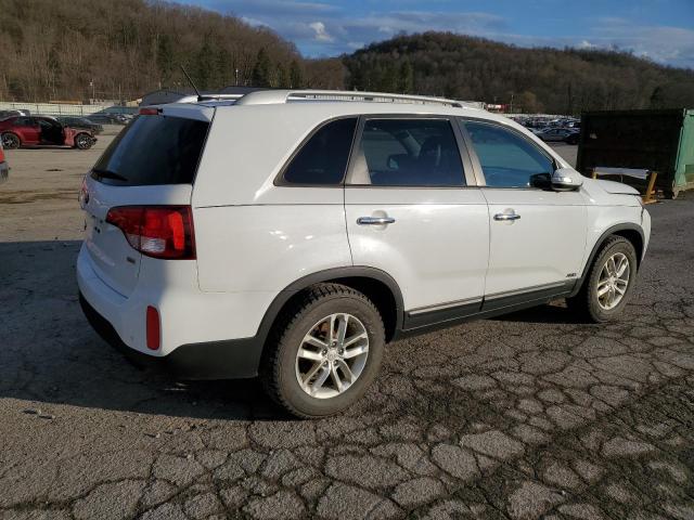 Photo 3 from auction – 2015 KIA SORENTO LX with VIN 5XYKTCA62FG592167