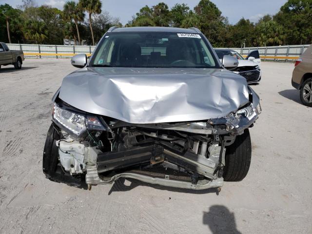 Photo 5 from auction – 2018 MITSUBISHI OUTLANDER with VIN JA4AD3A32JZ047749
