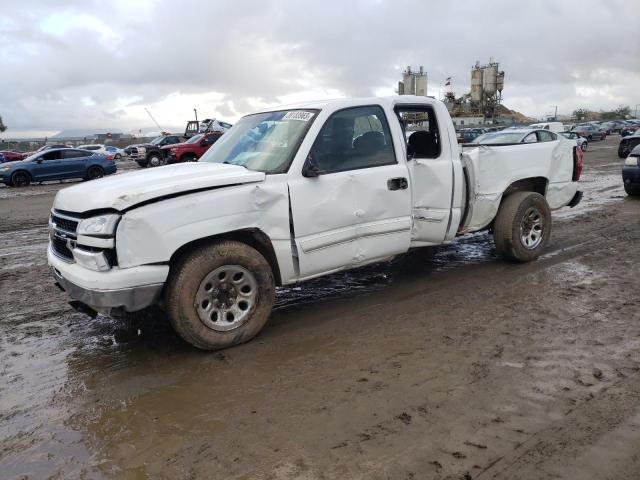 CHEVROLET SILVERADO 2006 with VIN 2GCEC19V761306949 - Photo from auction