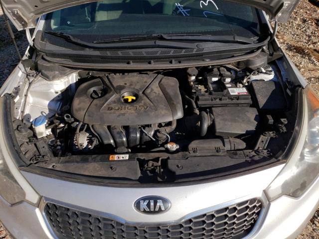 Photo 11 from auction – 2015 KIA FORTE LX with VIN KNAFK4A61F5432636
