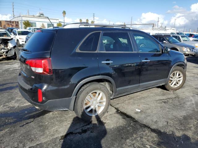 Photo 3 from auction – 2015 KIA SORENTO LX with VIN 5XYKT4A62FG625237