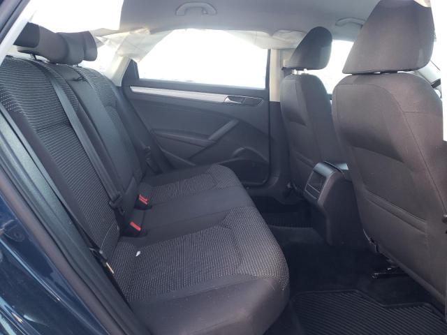 Photo 10 from auction – 2018 VOLKSWAGEN PASSAT S with VIN 1VWAA7A36JC034847