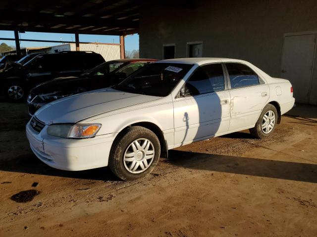 Photo 1 from auction – 2001 TOYOTA CAMRY LE with VIN 4T1BF22K51U964620
