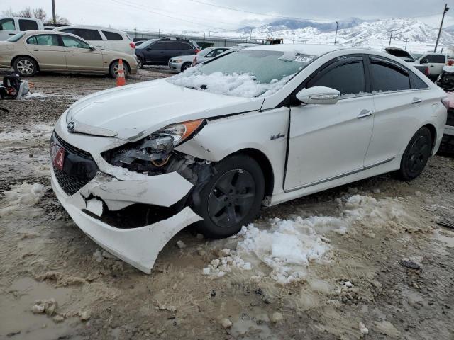HYUNDAI SONATA HYB 2012 with VIN KMHEC4A43CA027273 - Photo from auction