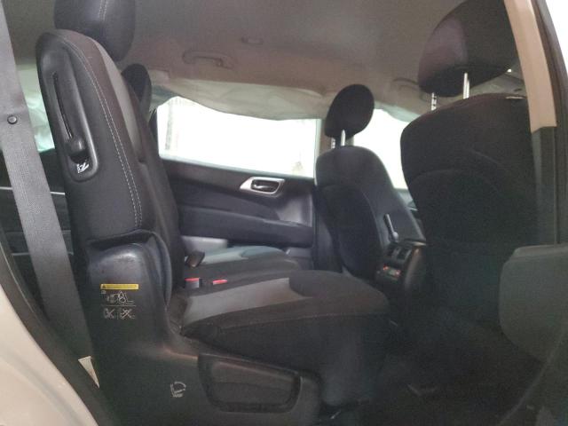 Photo 11 from auction – 2017 NISSAN PATHFINDER with VIN 5N1DR2MN8HC611490