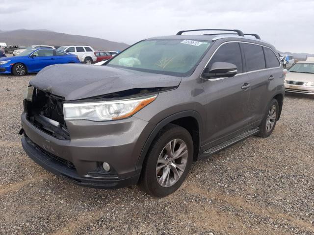 TOYOTA HIGHLANDER 2015 with VIN 5TDJKRFHXFS136271 - Photo from auction