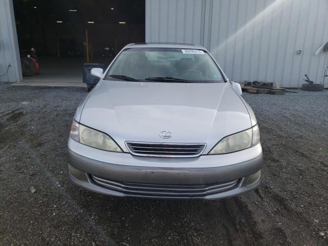 Photo 5 from auction – 2001 LEXUS ES 300 with VIN JT8BF28G810332658