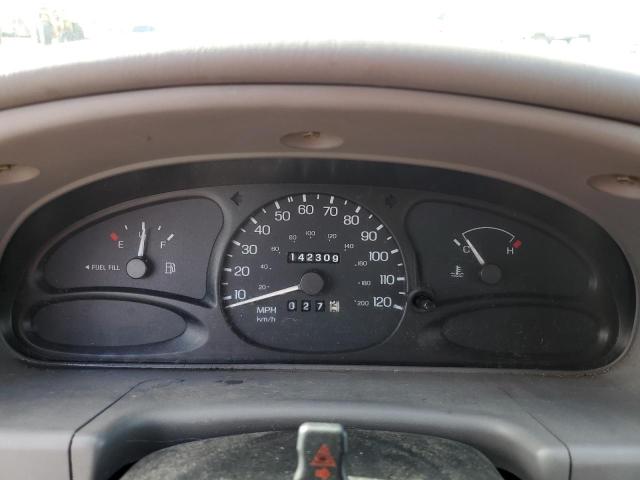 Photo 9 from auction – 1998 FORD ESCORT LX with VIN 1FAFP10P0WW318642