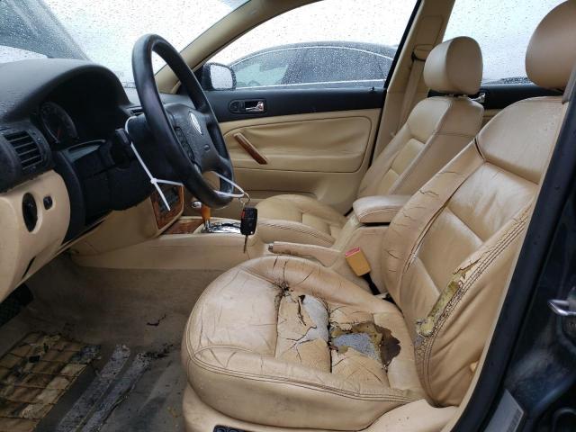 Photo 7 from auction – 2001 VOLKSWAGEN PASSAT GLX with VIN WVWRH63B51P143034