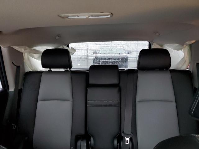 Photo 10 from auction – 2022 TOYOTA 4RUNNER SR with VIN JTEFU5JR7N5258532