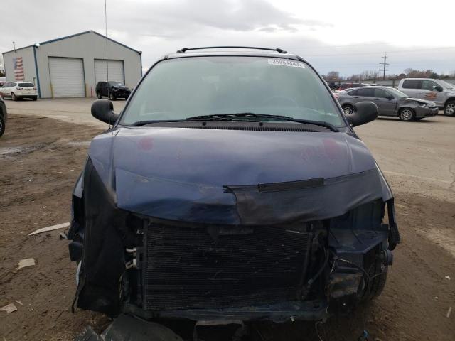 Photo 5 from auction – 2003 CHRYSLER TOWN & COU with VIN 2C8GP54L03R135404